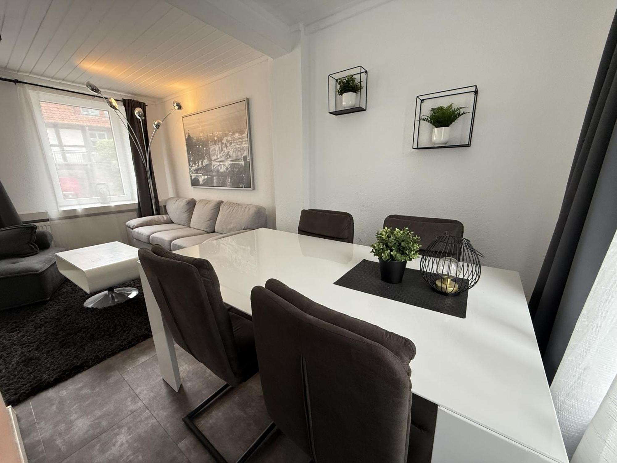 Fachwerkhaus Mit 2 Getrennten Schlafzimmern, Wohnzimmer Und Kueche Bückeburg المظهر الخارجي الصورة